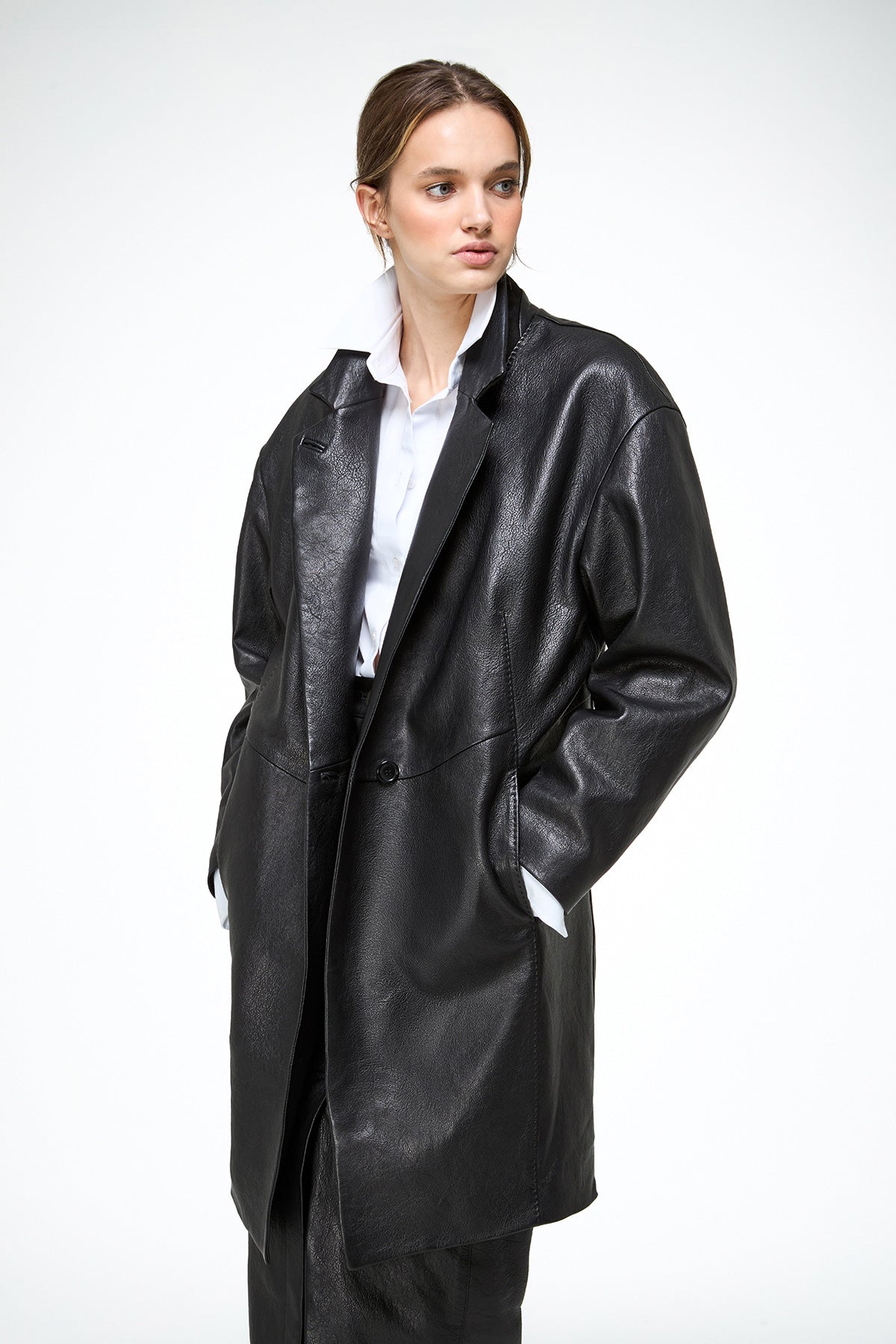 V S P - Bianca - Black Leather Coat