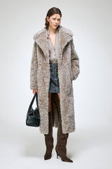 Freja - Manteau en peau lainée stone
