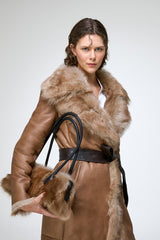Astrid - Manteau en peau lainée sable