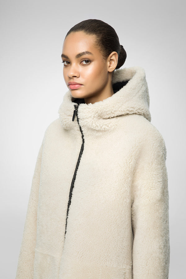 Cassia - White Shearling Coat