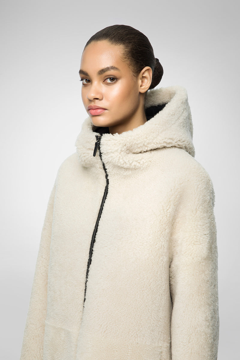 Cassia - White Shearling Coat
