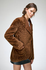 Agnes - Manteau en peau lainée marron foncé