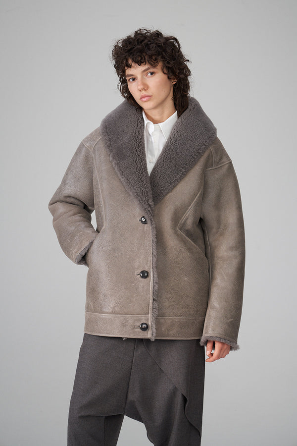 Nila - Manteau en peau lainée Gris