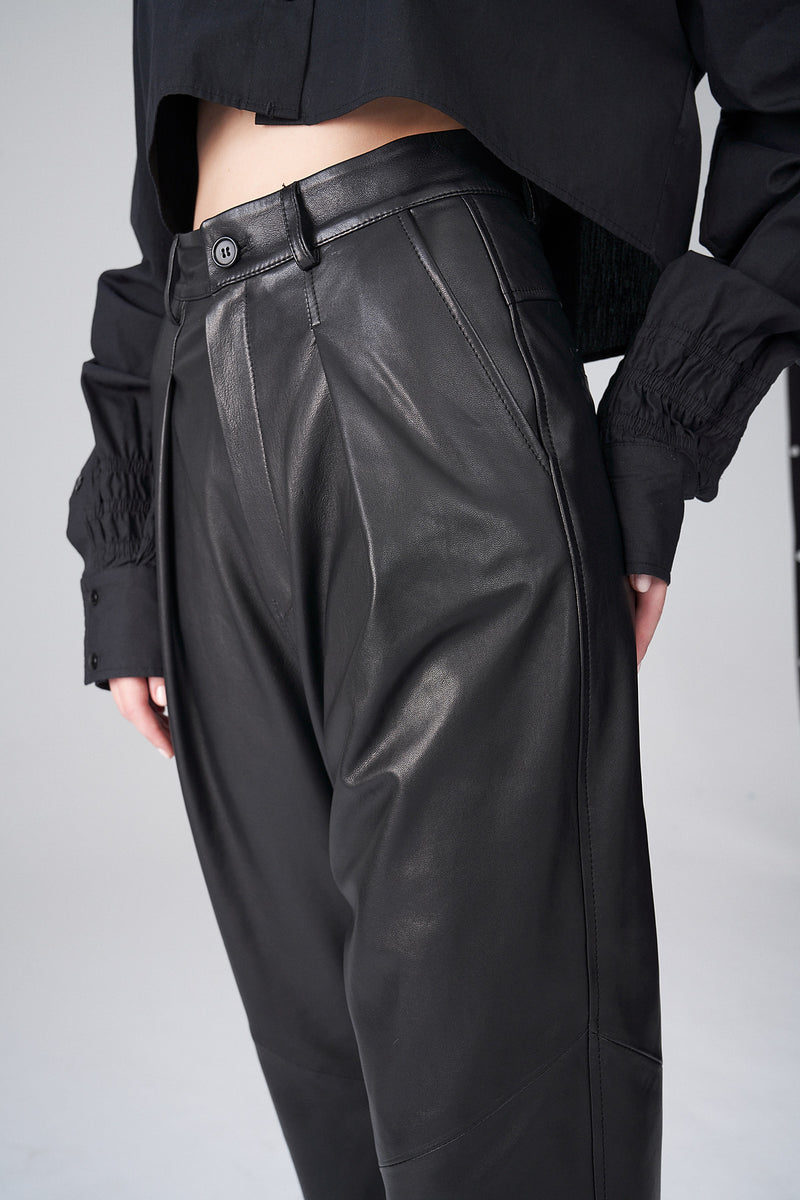 Sabrine - Pantalon en cuir noir