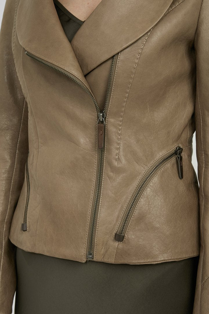 Claire - Beige Leather Jacket